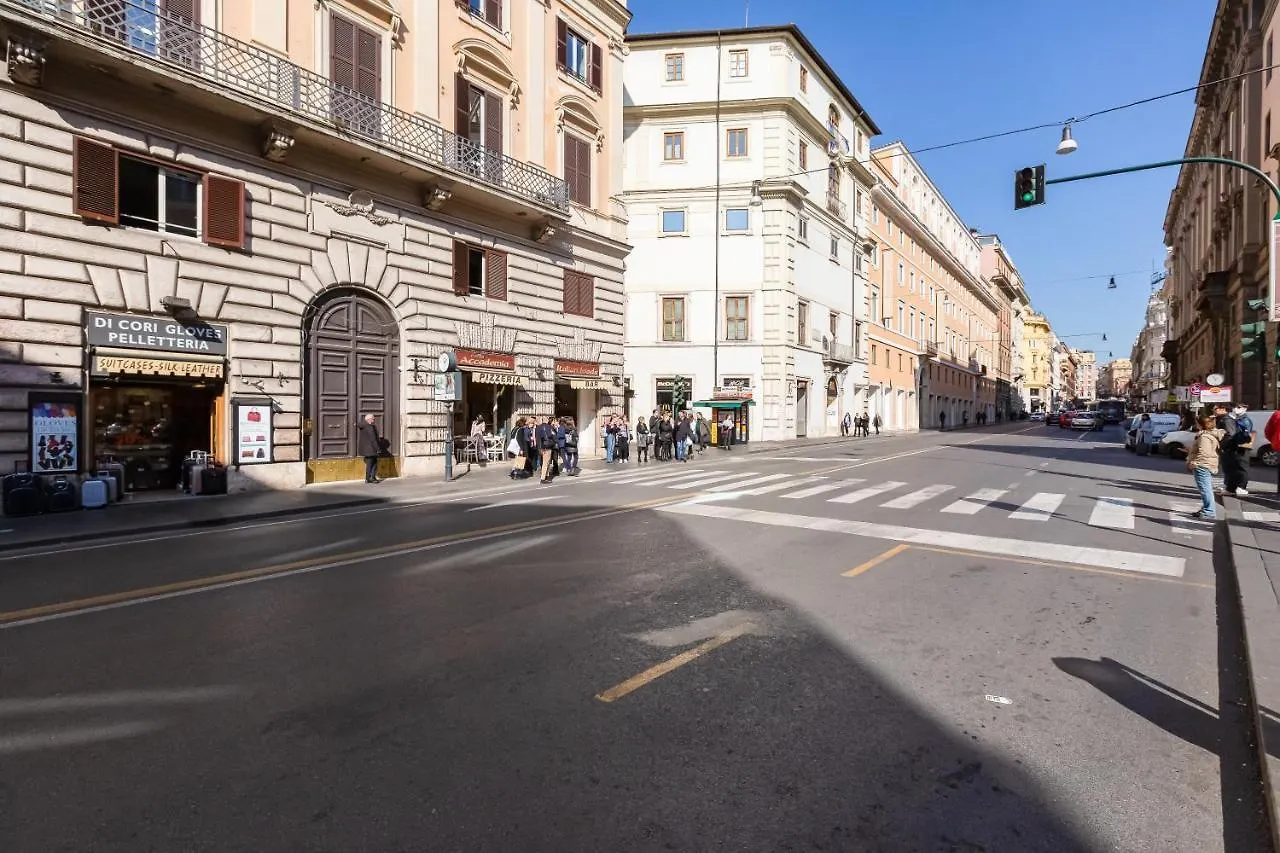 Apartamento Trevi Fountain Deluxe - Your Italian Holidays Roma